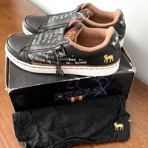 NEW 2005 L.A.M.B. Baby Sneakers